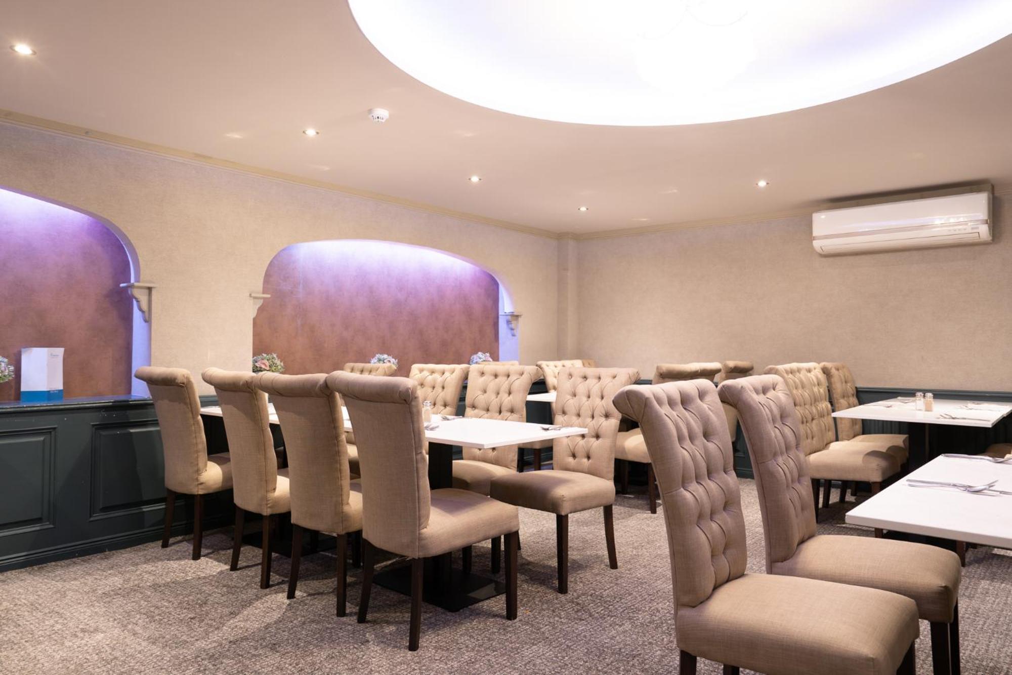 Bushtown Hotel & Spa Колрейн Экстерьер фото