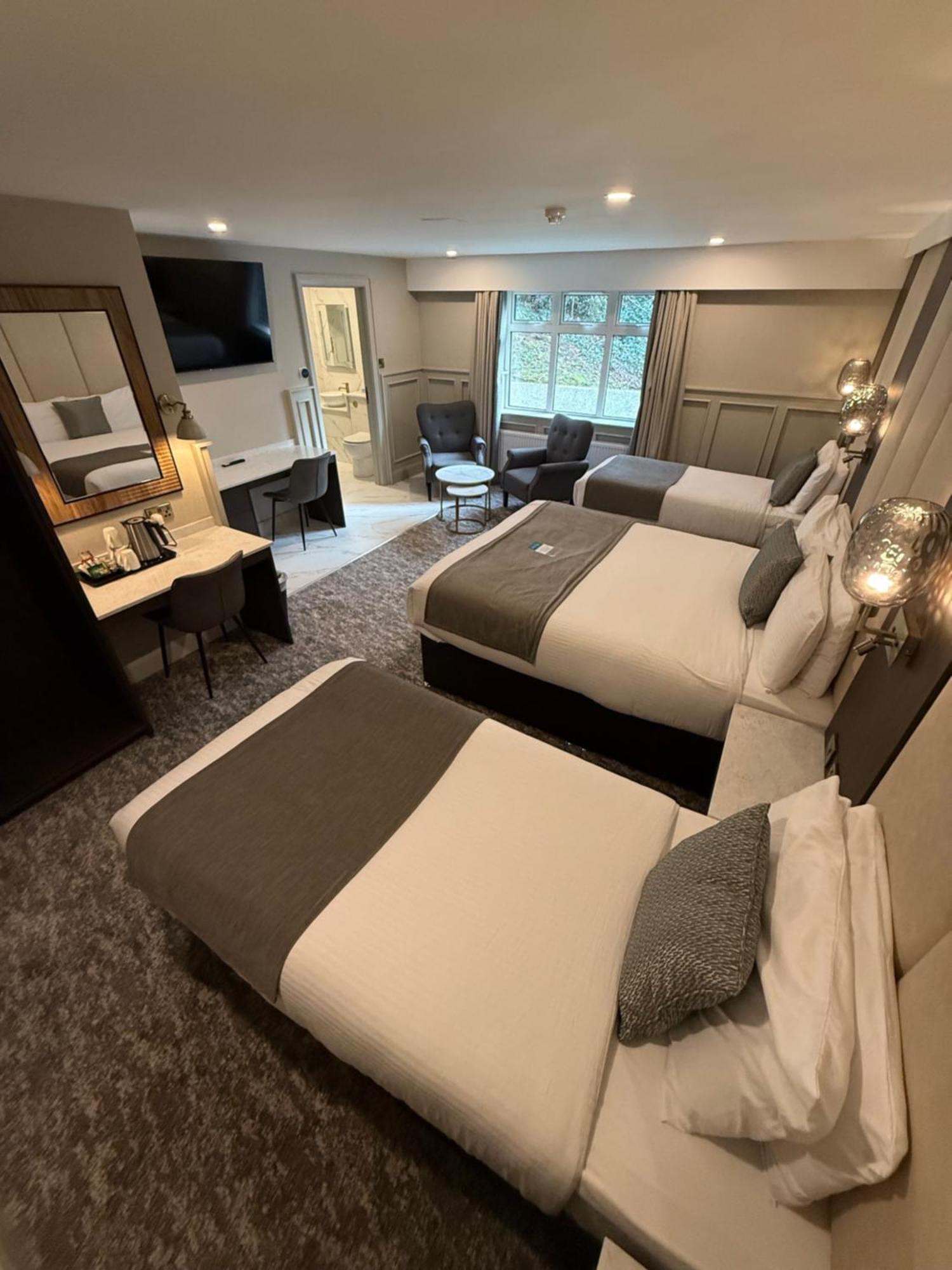Bushtown Hotel & Spa Колрейн Экстерьер фото