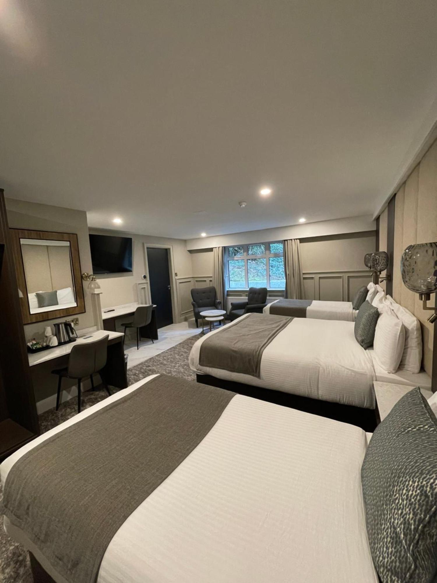 Bushtown Hotel & Spa Колрейн Экстерьер фото