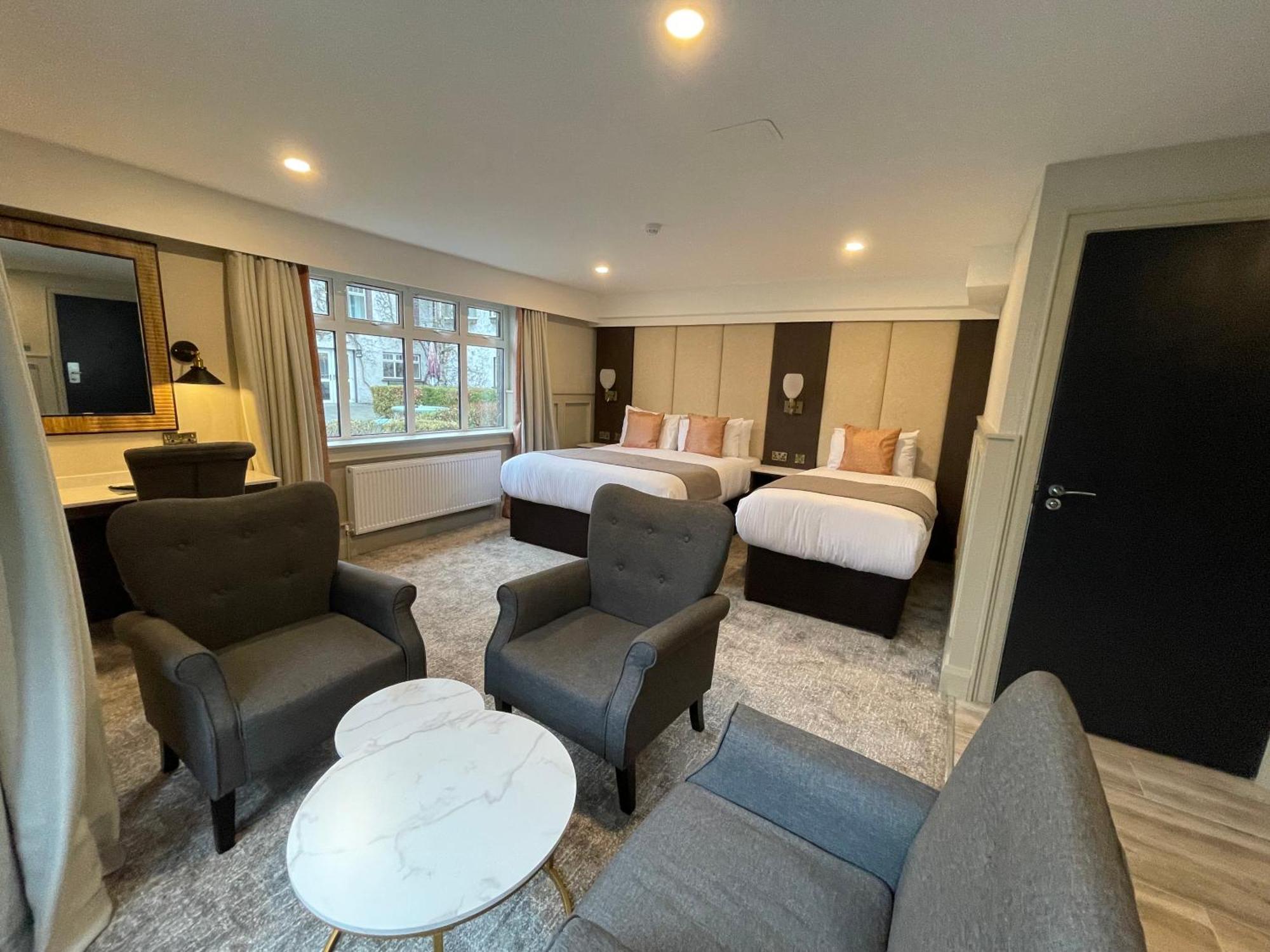 Bushtown Hotel & Spa Колрейн Экстерьер фото