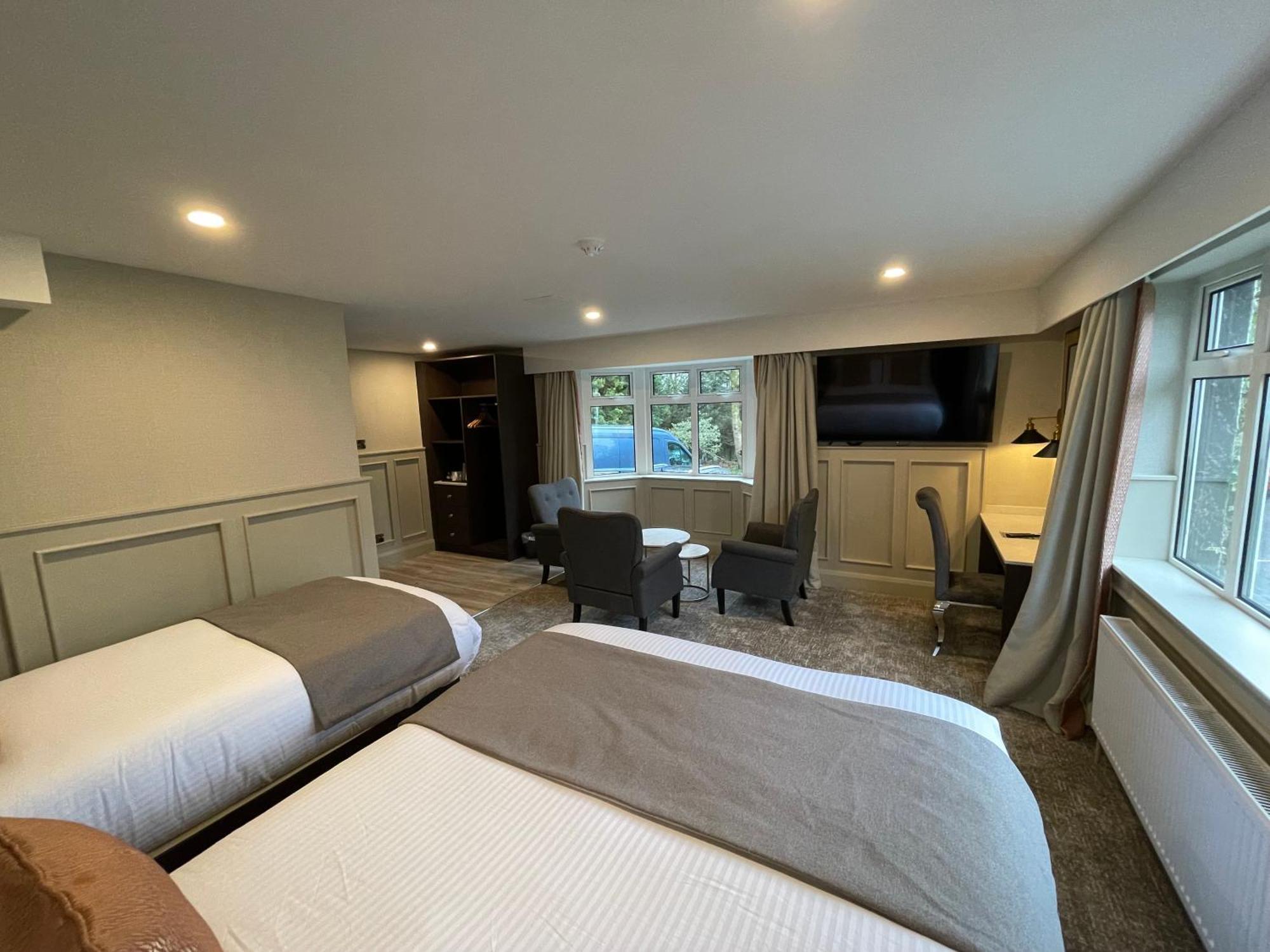 Bushtown Hotel & Spa Колрейн Экстерьер фото