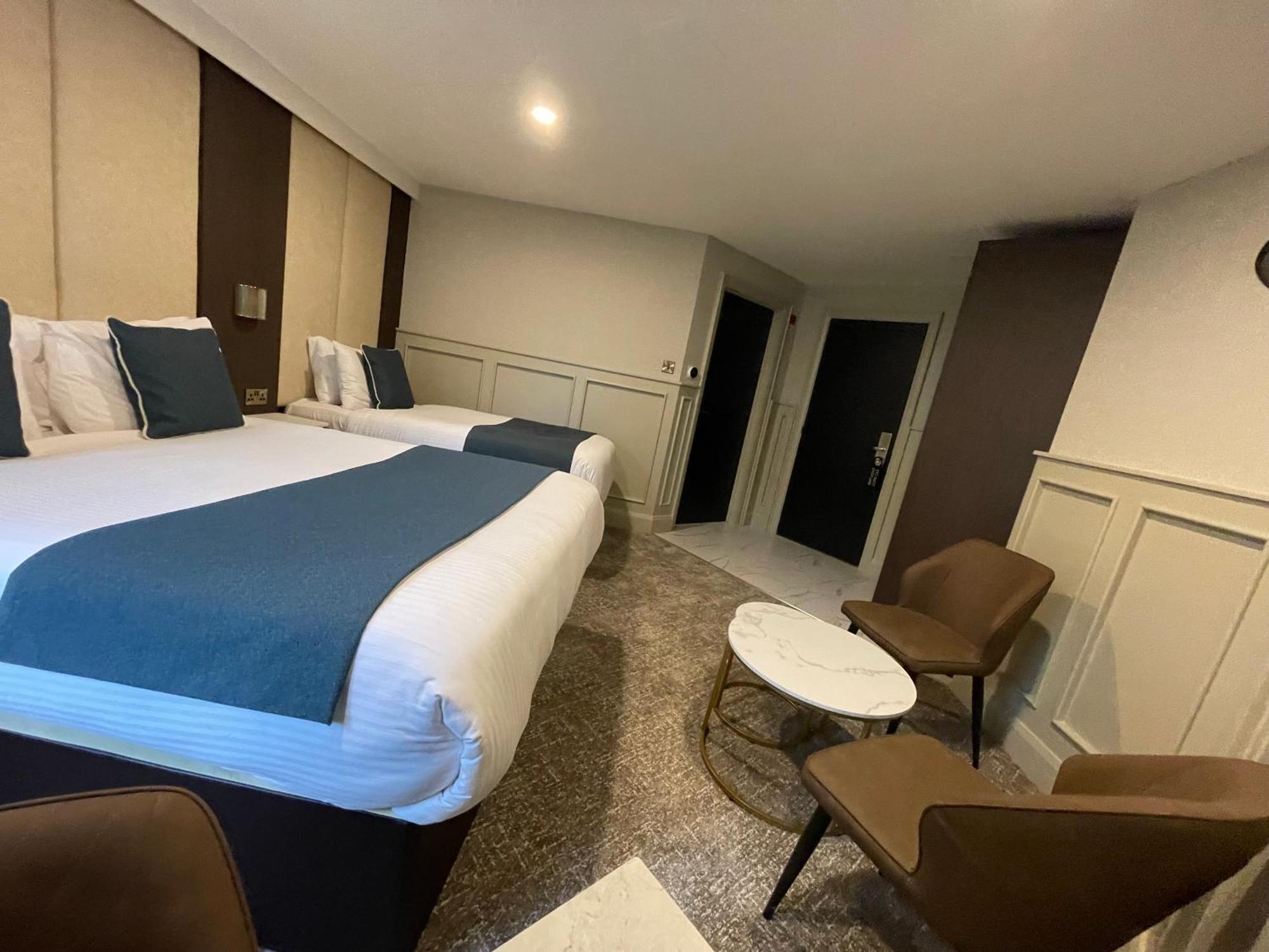 Bushtown Hotel & Spa Колрейн Экстерьер фото