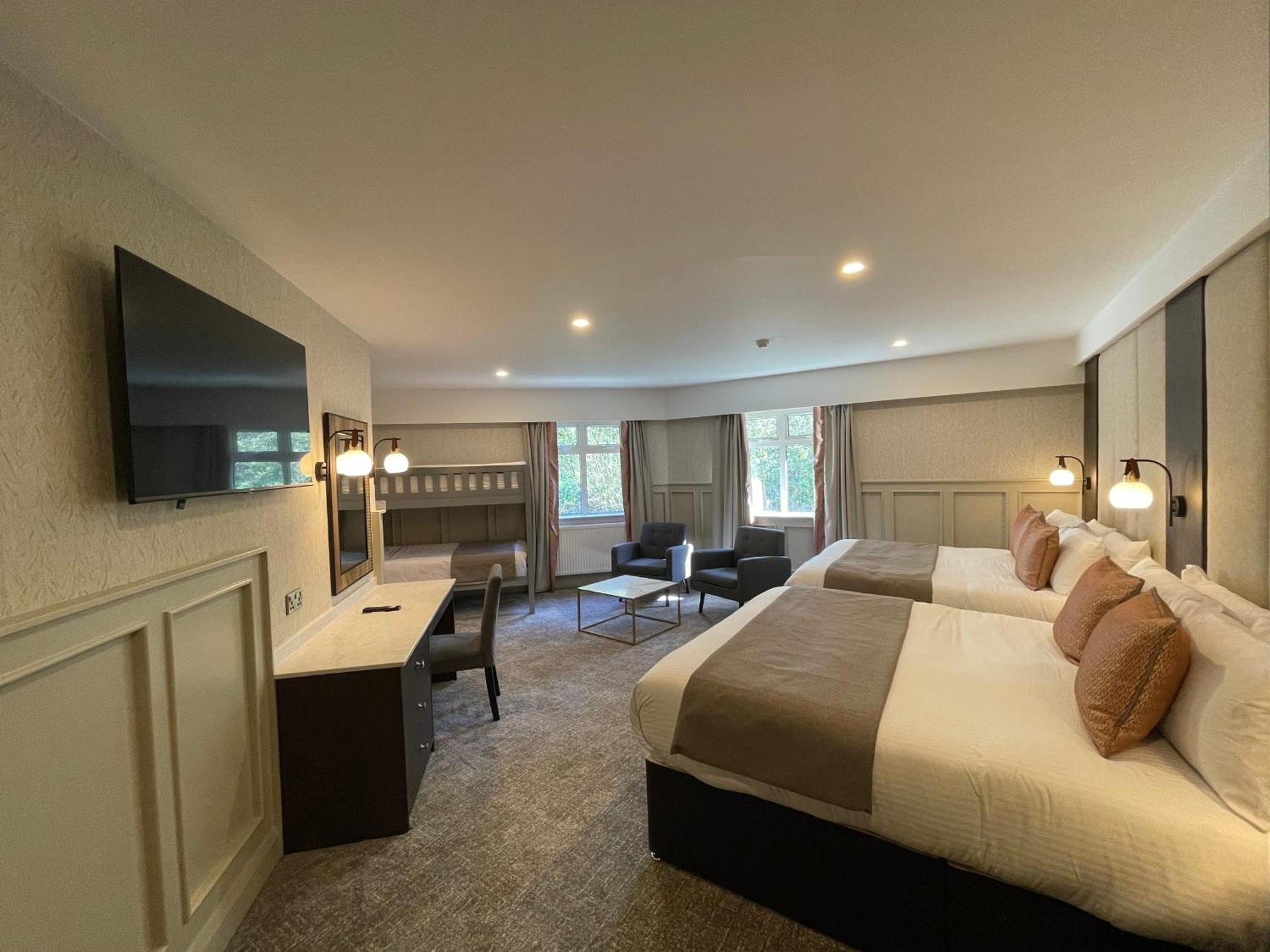 Bushtown Hotel & Spa Колрейн Экстерьер фото